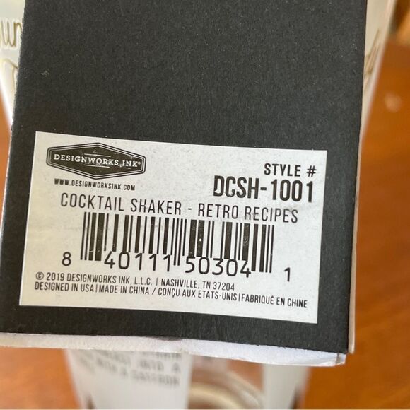 NWT Designworks Ink Cocktail Shaker - Gold Retro Recipes - Picture 5 of 8